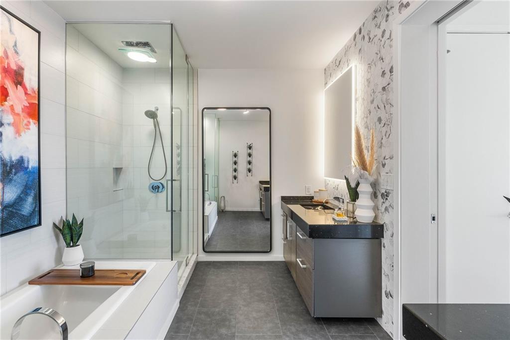 45 Ivan Allen Jr Boulevard