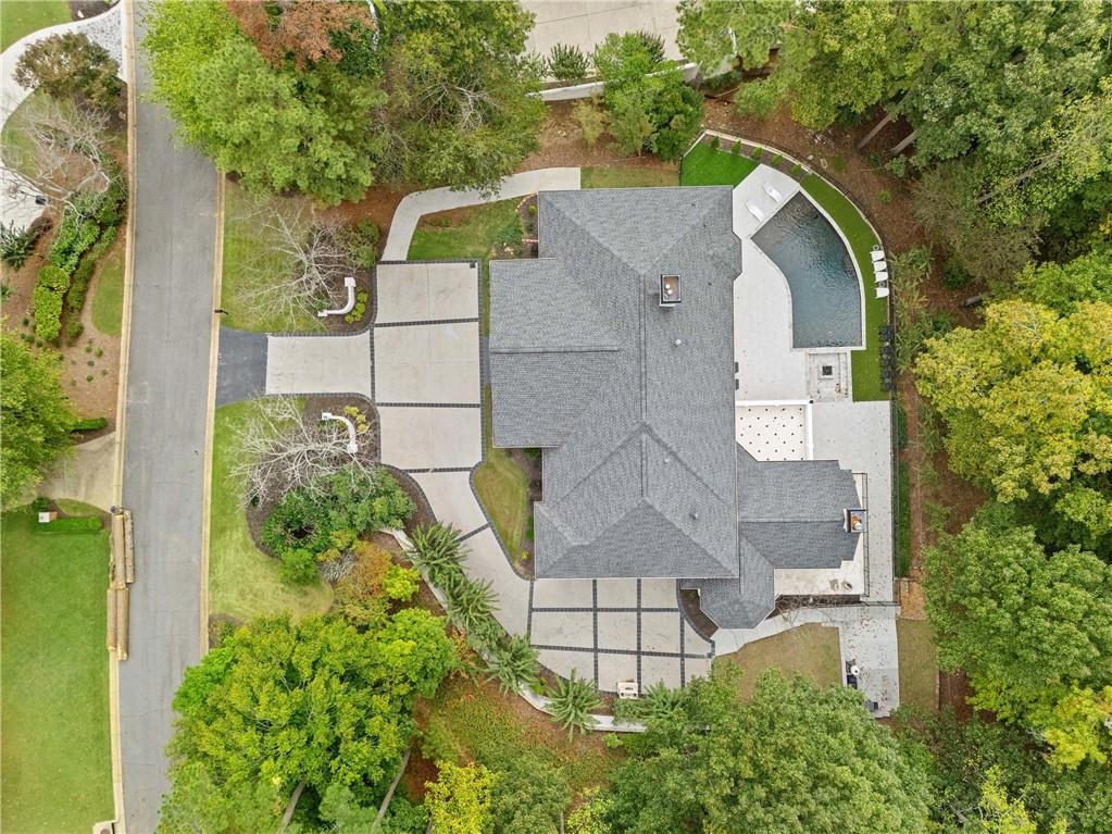 955 Tiverton Lane