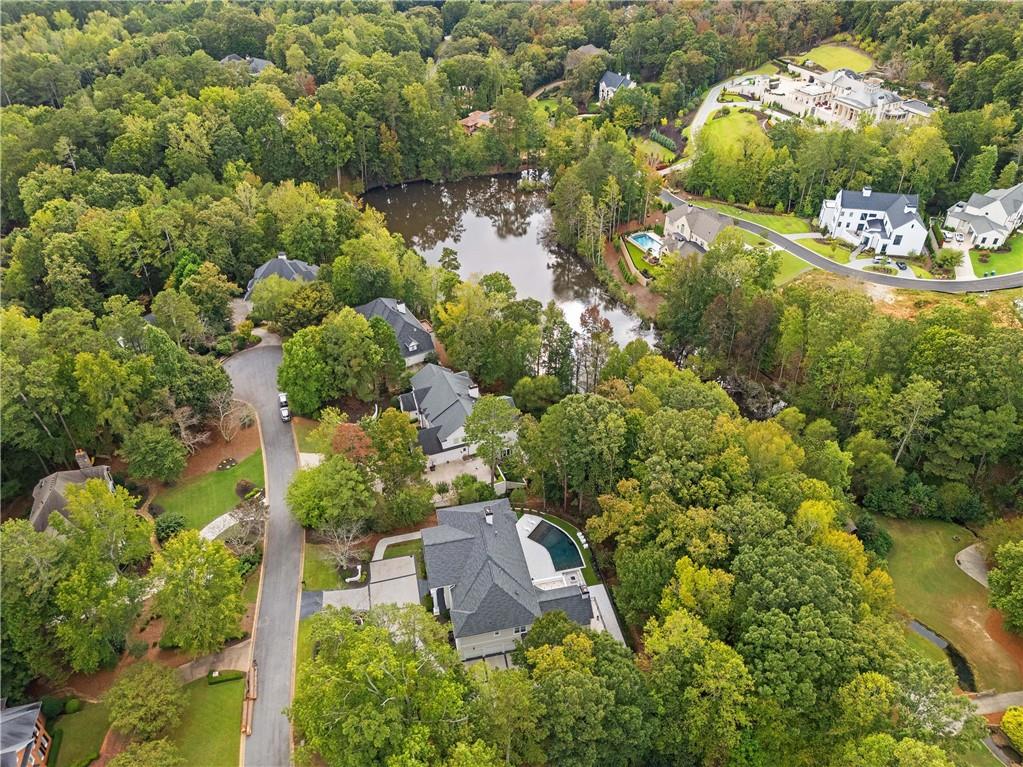 955 Tiverton Lane