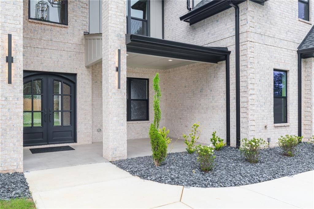 2210 Ridgedale Drive