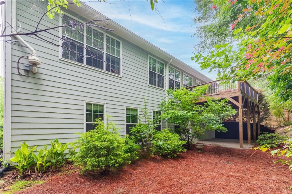 1097 Quiet Waters Lane