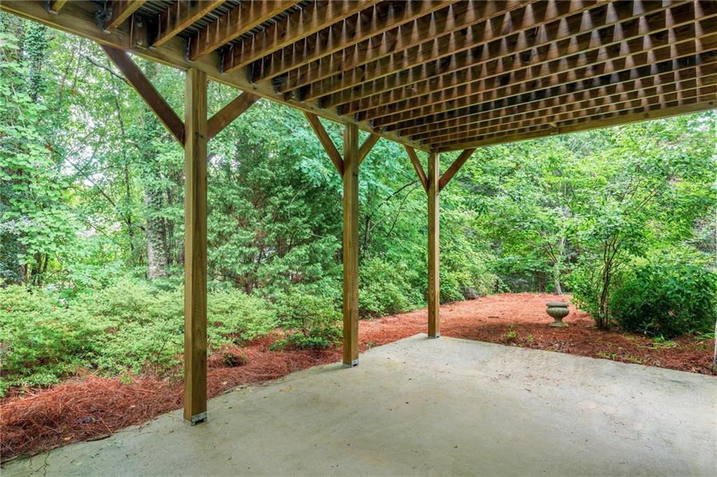 1097 Quiet Waters Lane