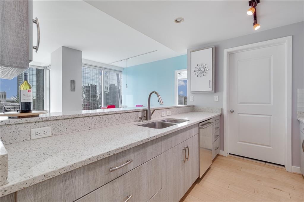 3338 Peachtree Road Unit 1409