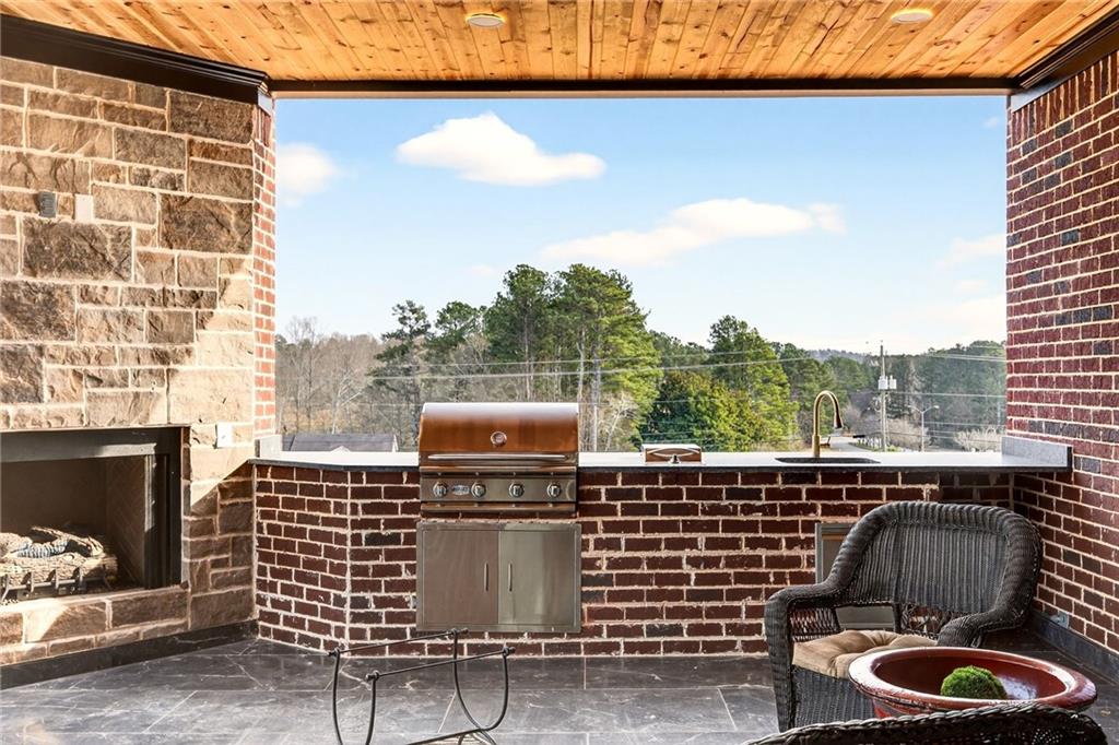 403 Thunder Road