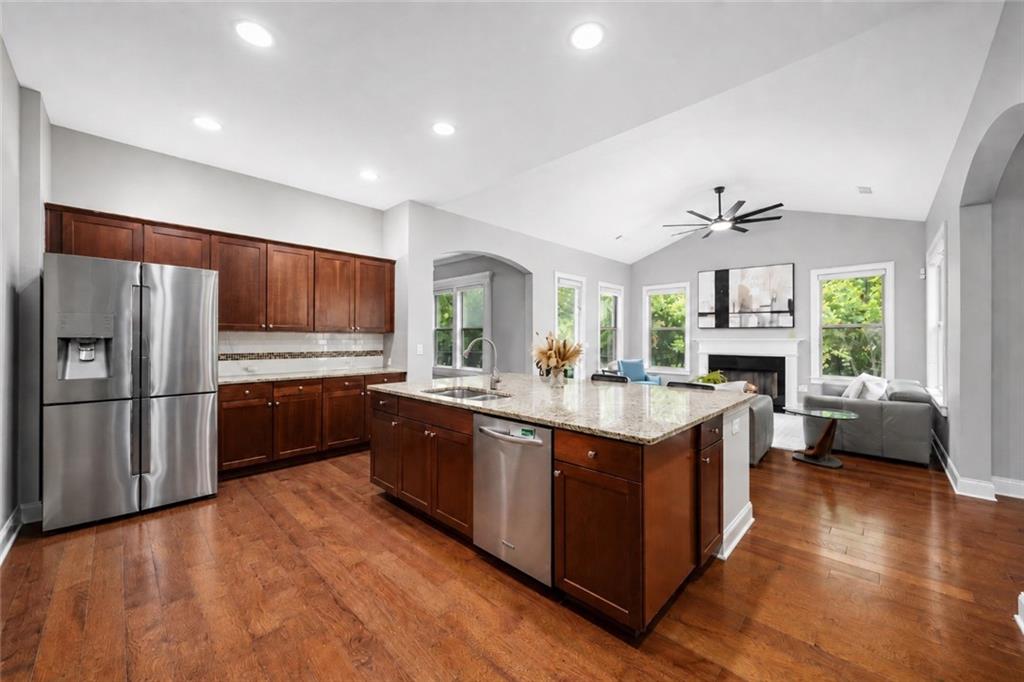 3560 Allee Elm Drive