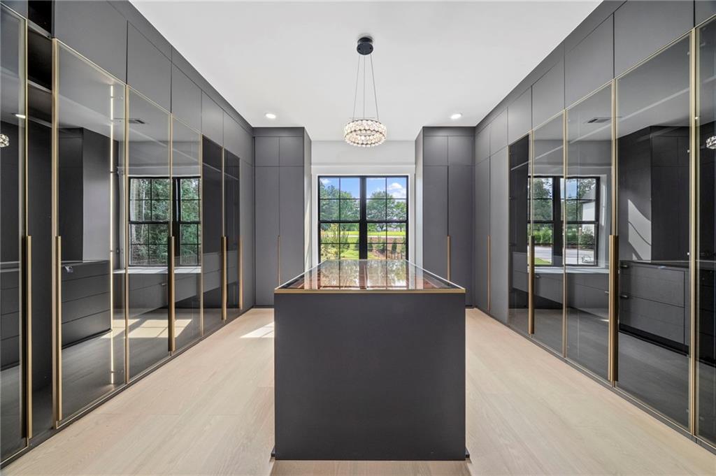 3275 Smithtown Road