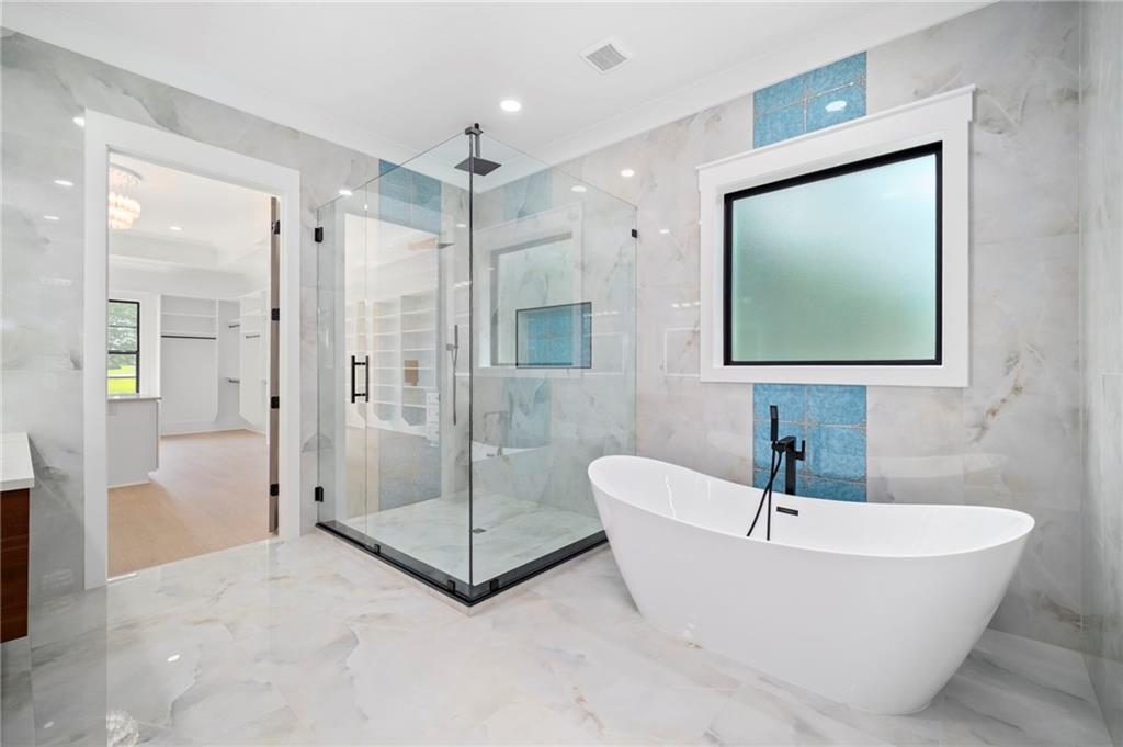 3275 Smithtown Road
