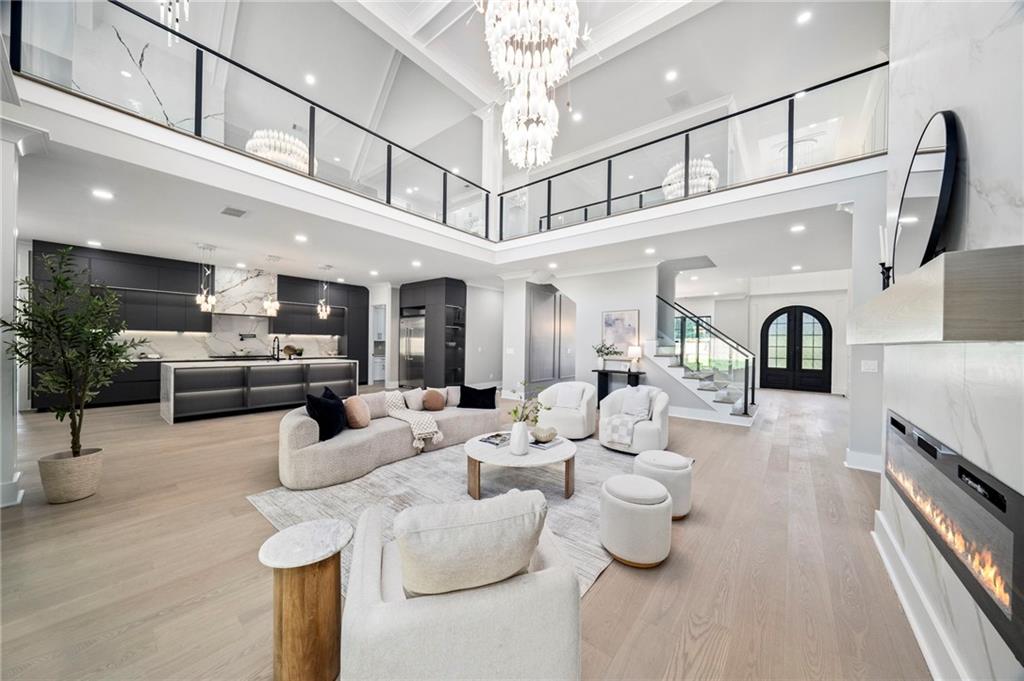 3275 Smithtown Road