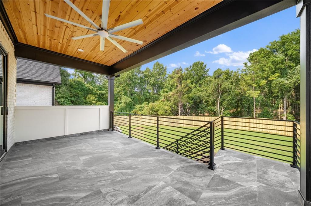 3275 Smithtown Road
