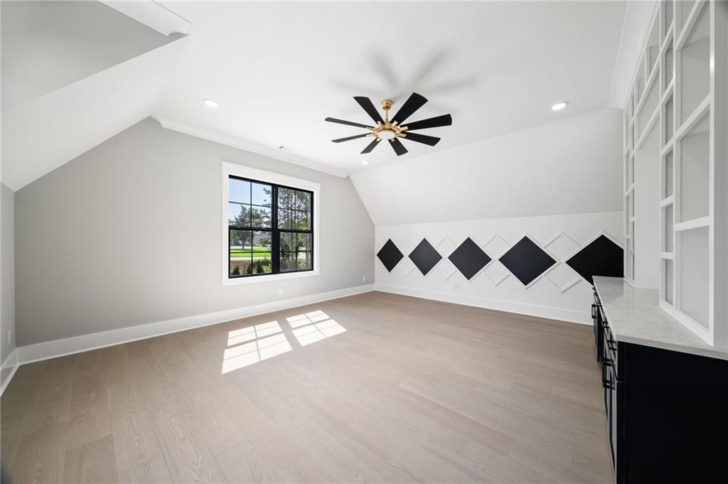 3275 Smithtown Road