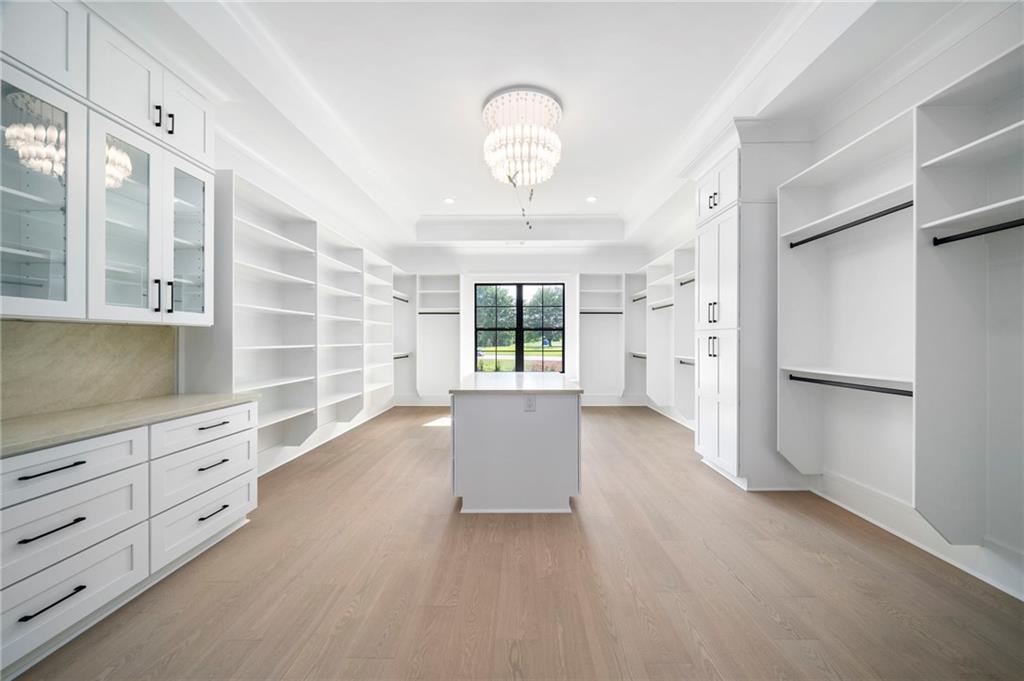 3275 Smithtown Road
