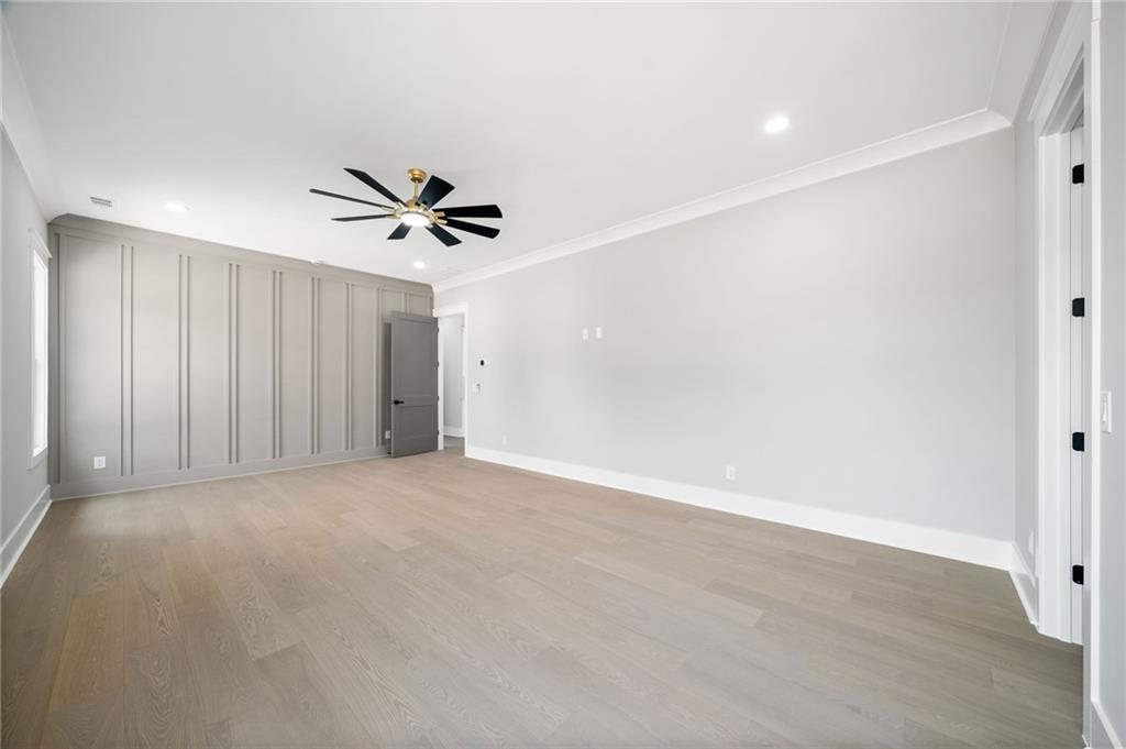 3275 Smithtown Road