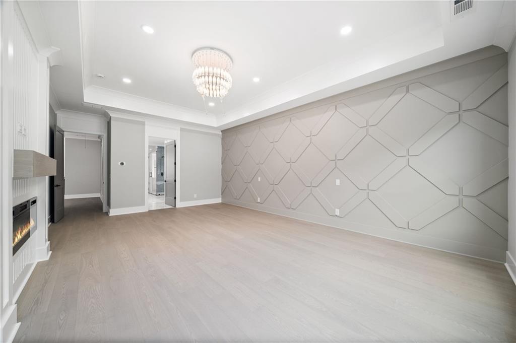 3275 Smithtown Road