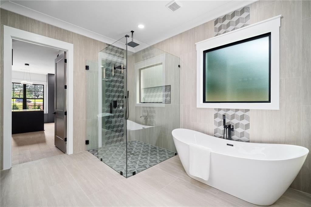 3275 Smithtown Road