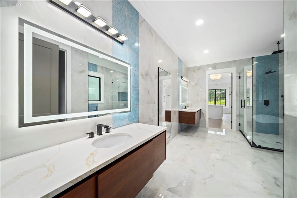 3275 Smithtown Road