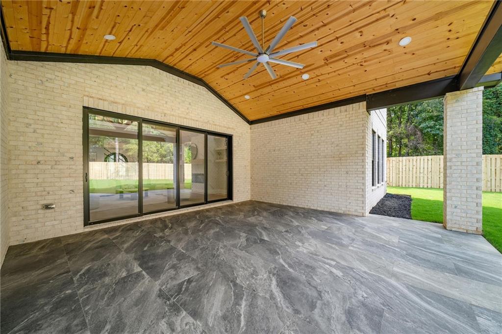 3275 Smithtown Road