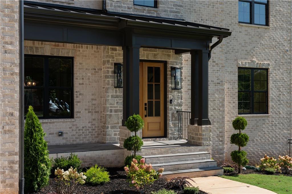 570 Power Avenue