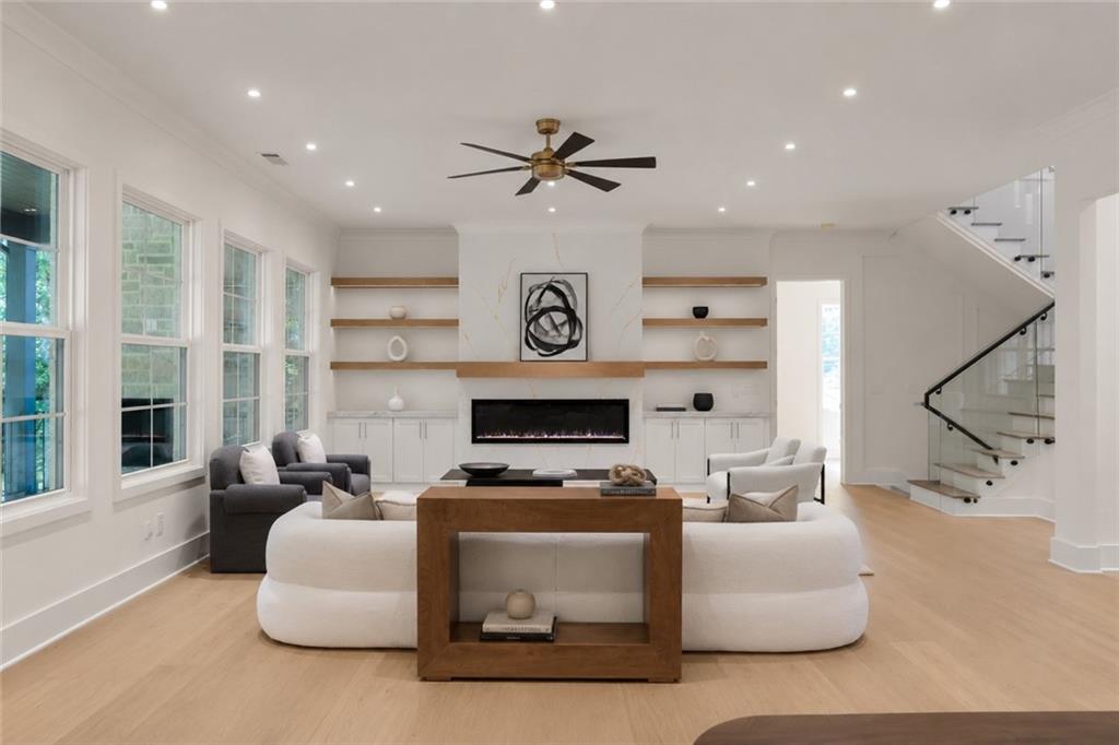 570 Power Avenue