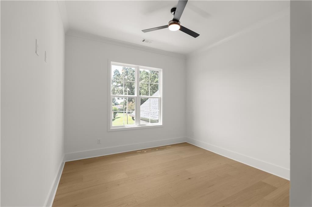 570 Power Avenue
