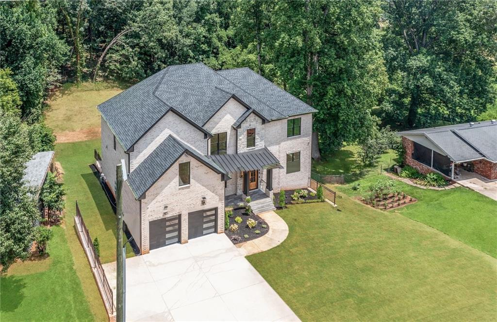 570 Power Avenue