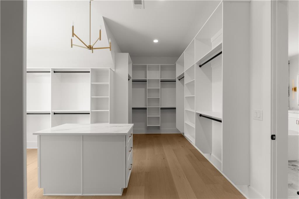 570 Power Avenue