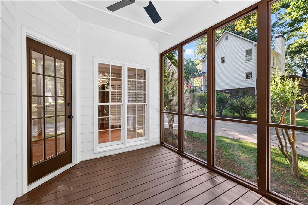 315 Thorntree Lane