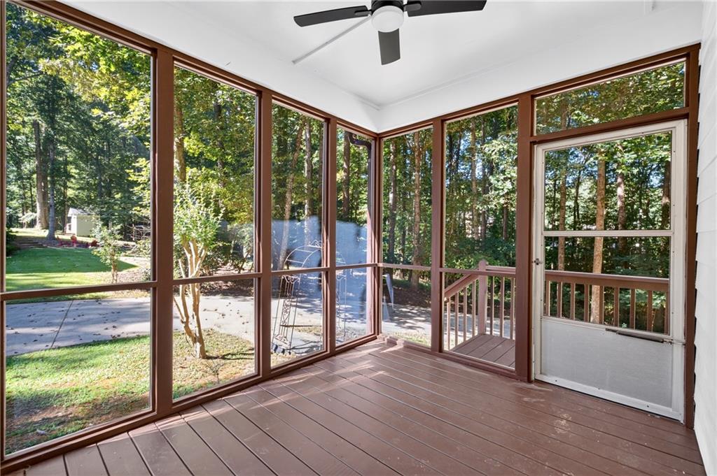 315 Thorntree Lane