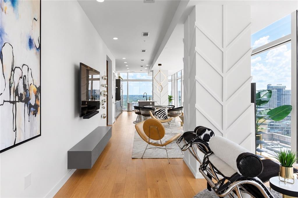 45 Ivan Allen Jr Boulevard Unit 2505