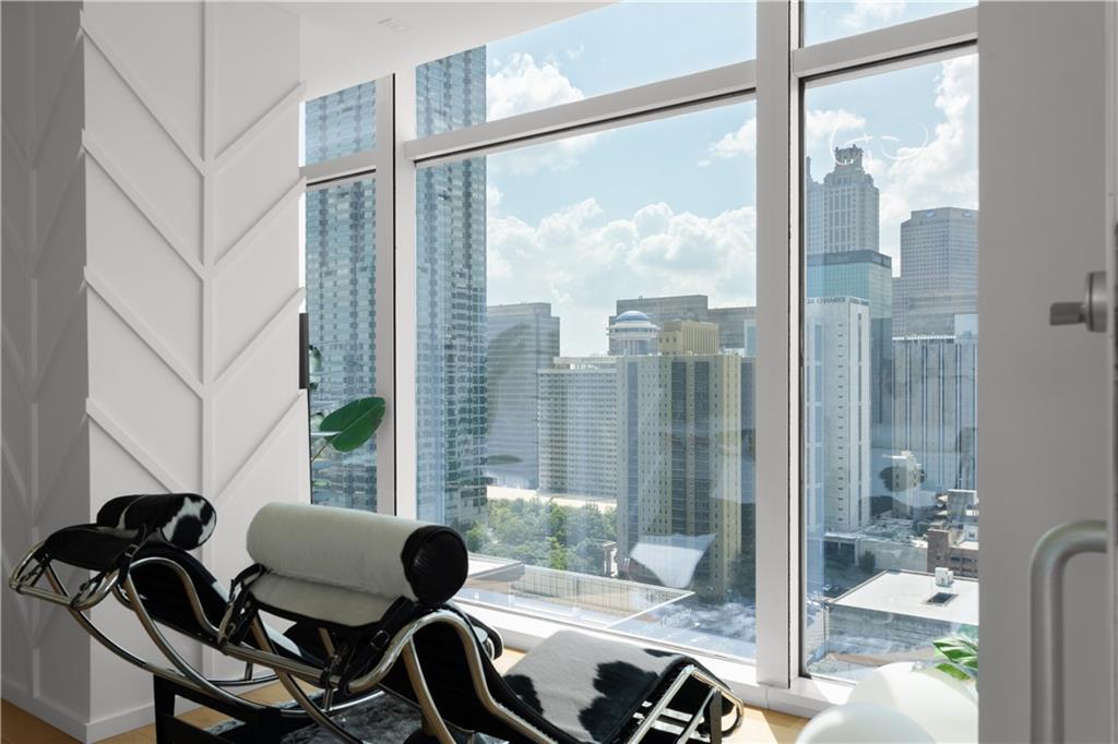 45 Ivan Allen Jr Boulevard Unit 2505