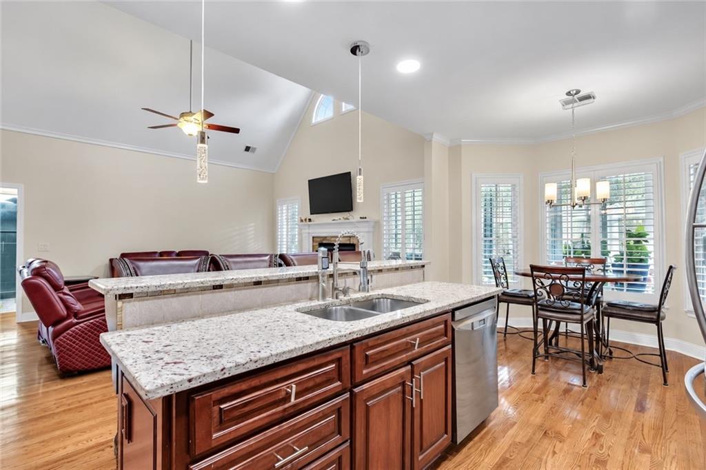 211 Graymist Path