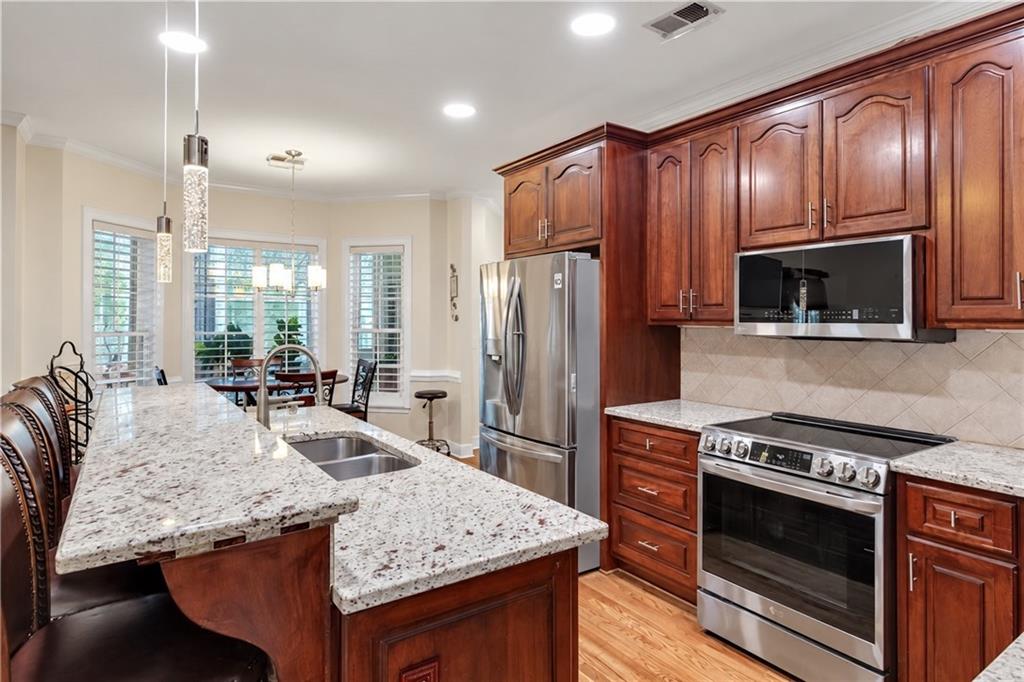 211 Graymist Path