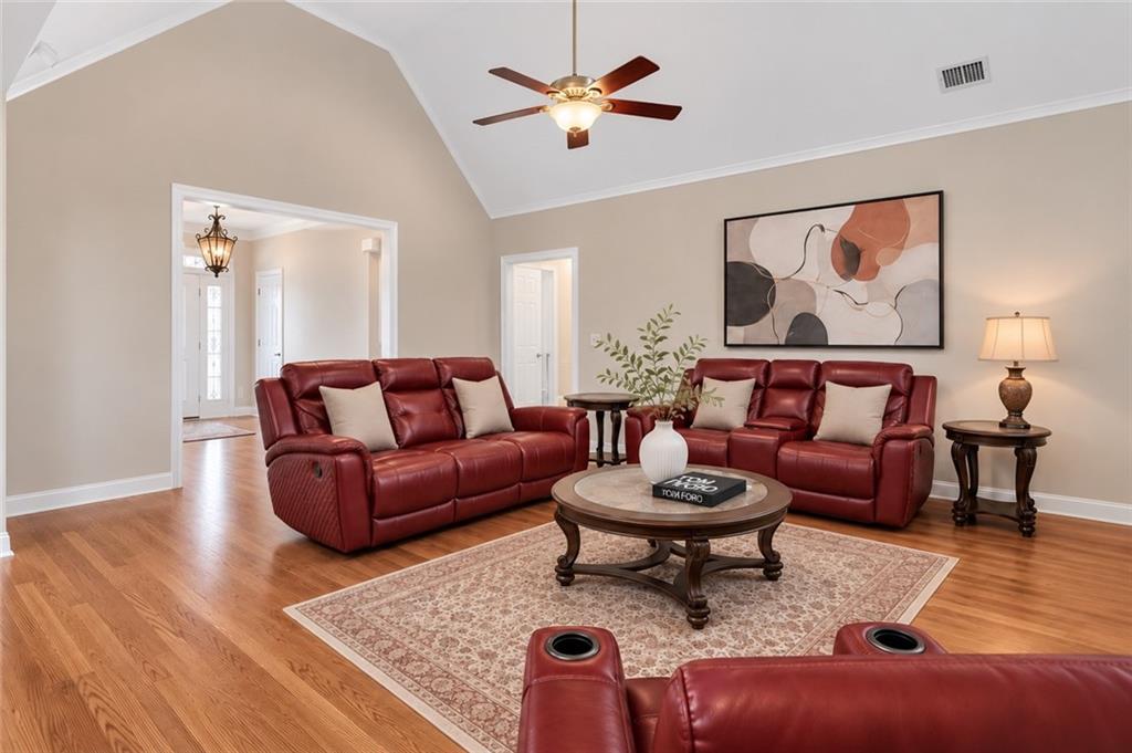 211 Graymist Path