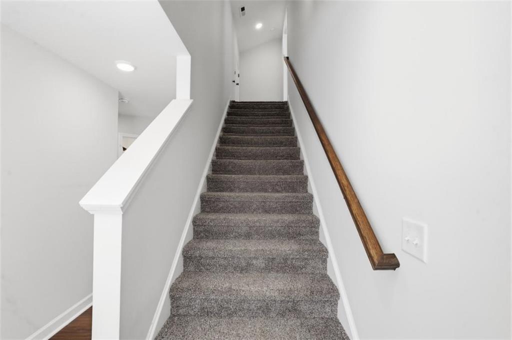 3723 Silvery Way