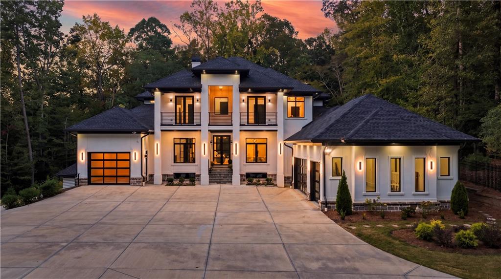 123 Russell Road