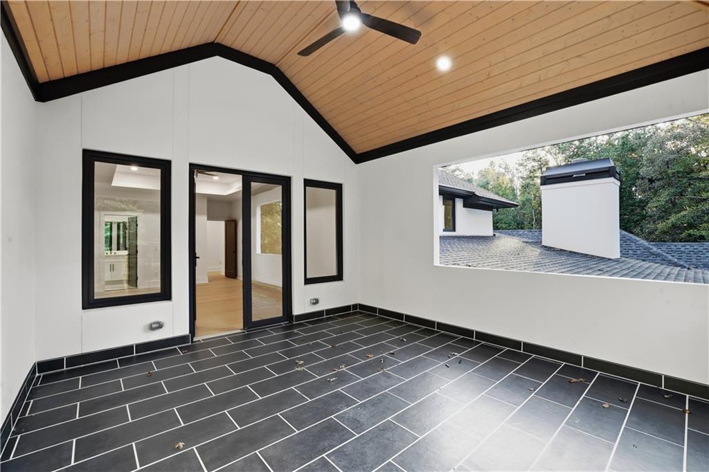 123 Russell Road