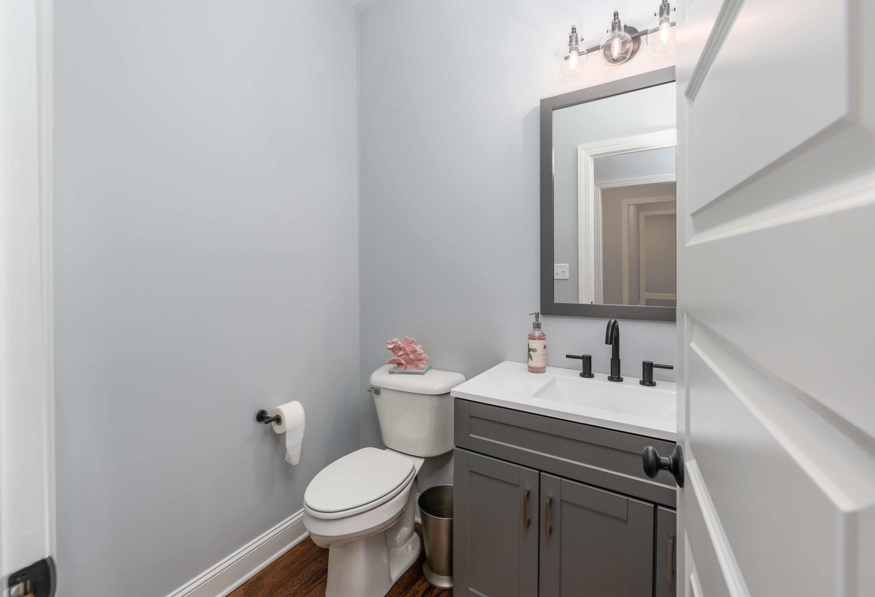 128 FAIRFIELD DR