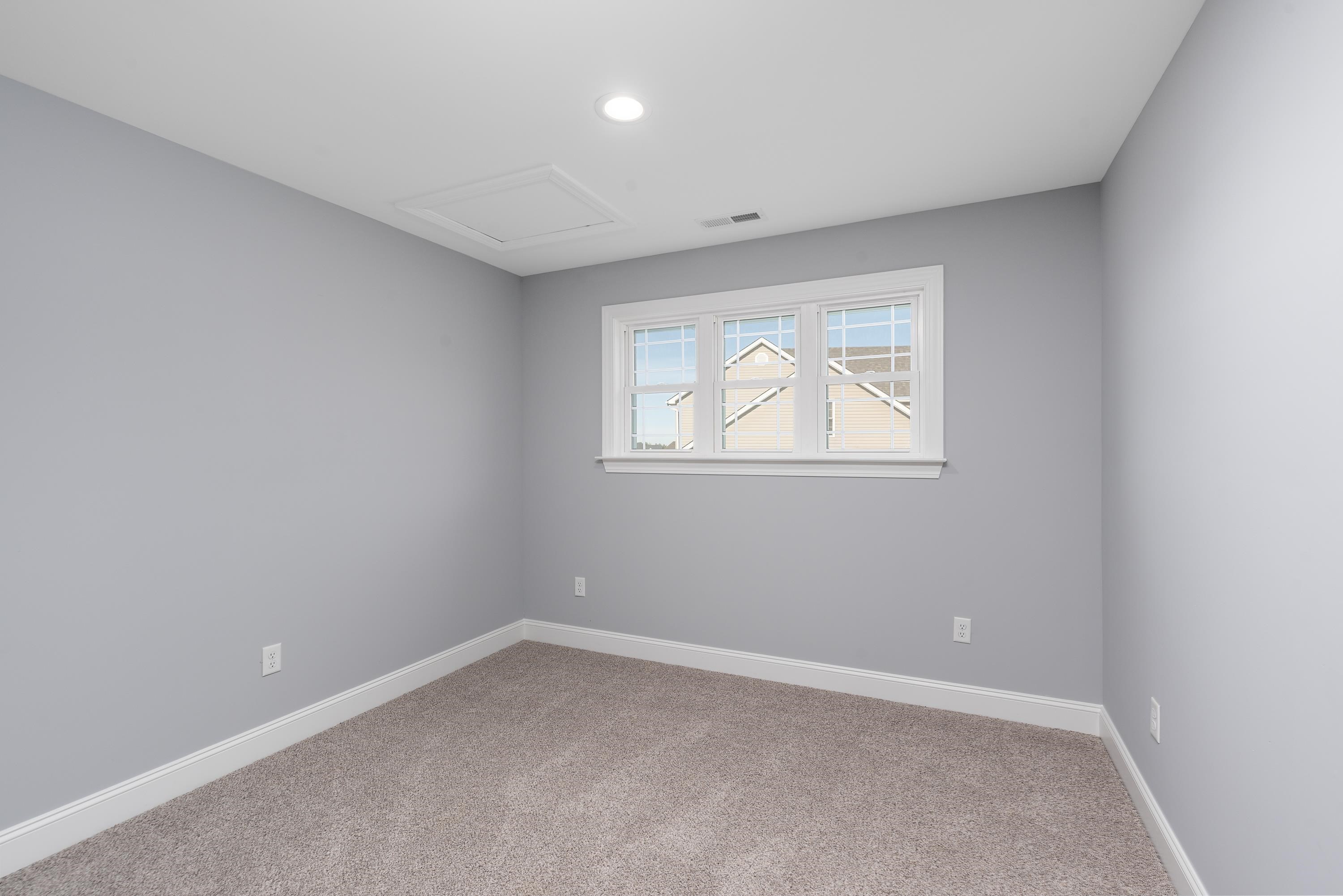 128 FAIRFIELD DR