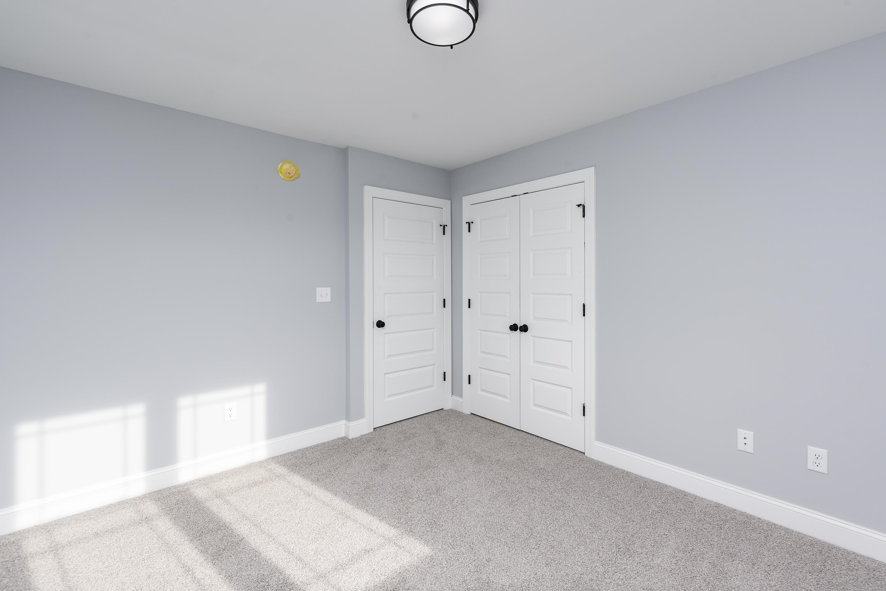 128 FAIRFIELD DR