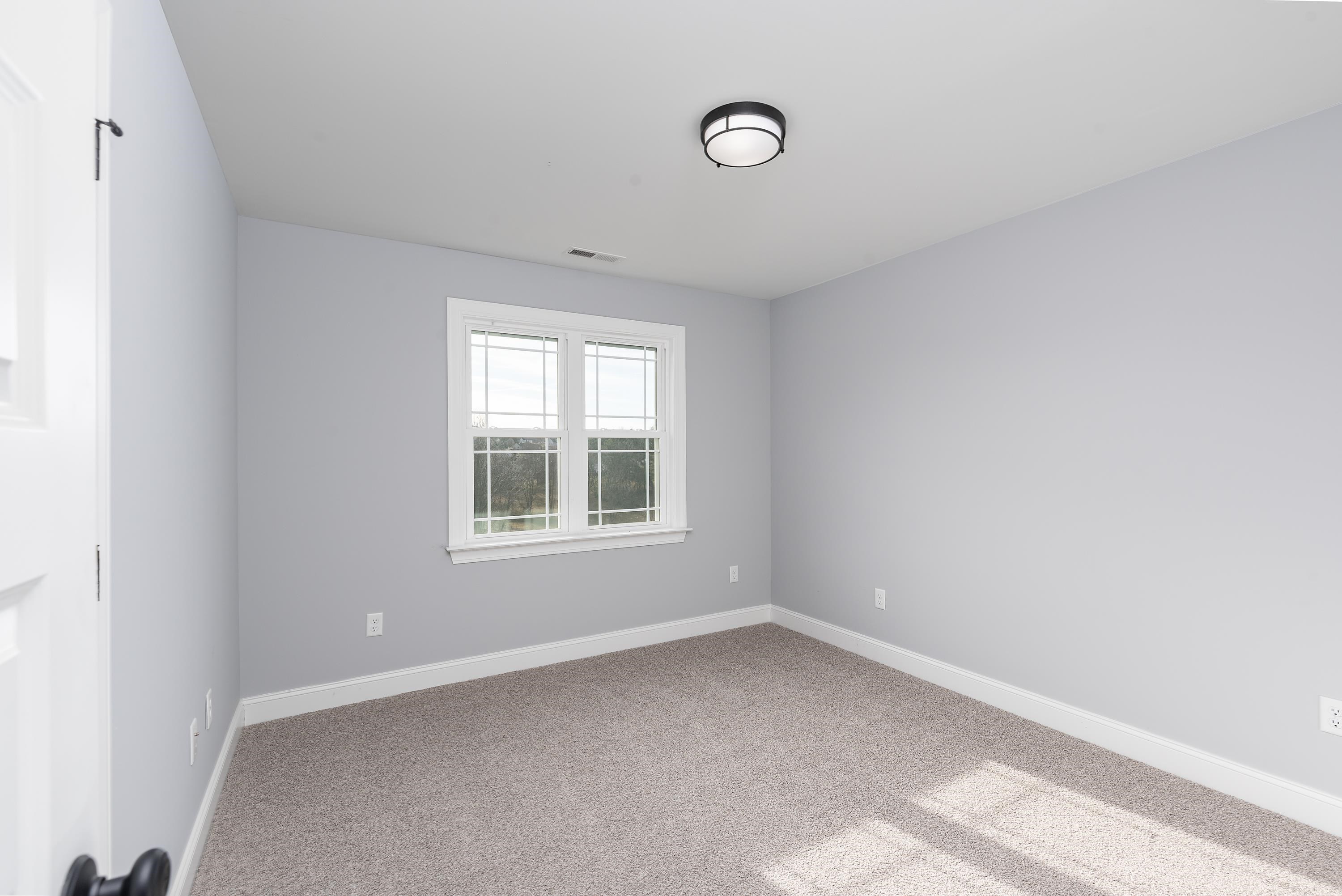 128 FAIRFIELD DR