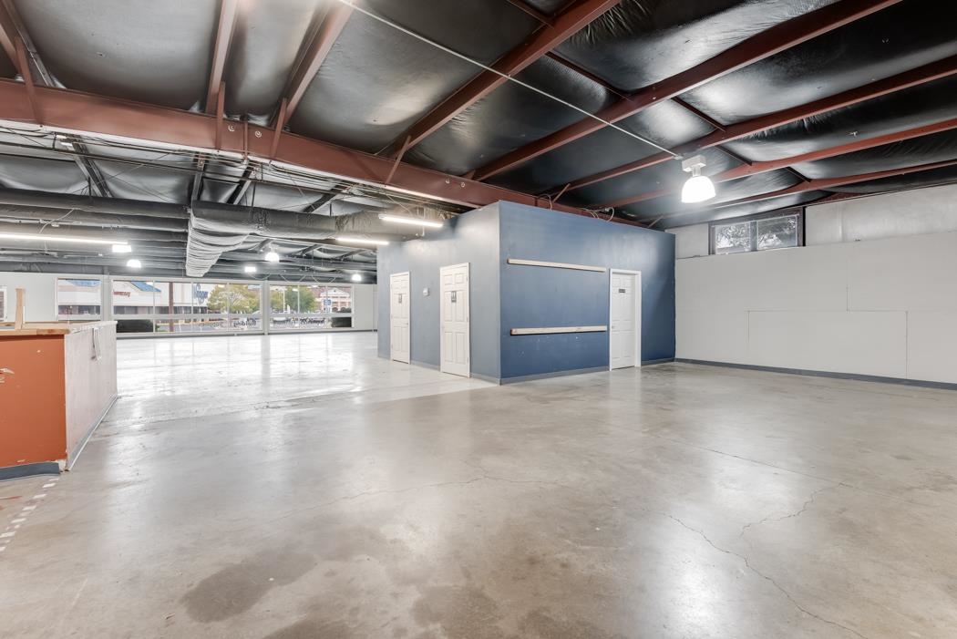 252 ARCH AVE