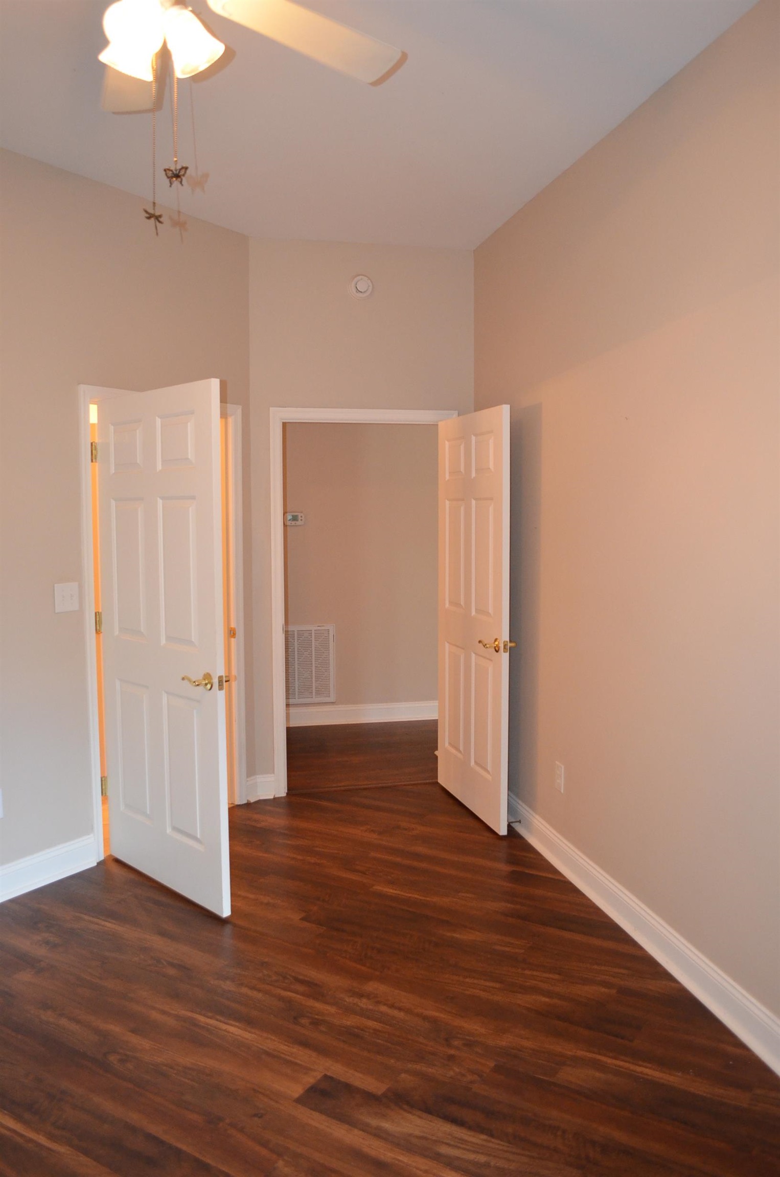 1410 N COALTER ST Unit: 101