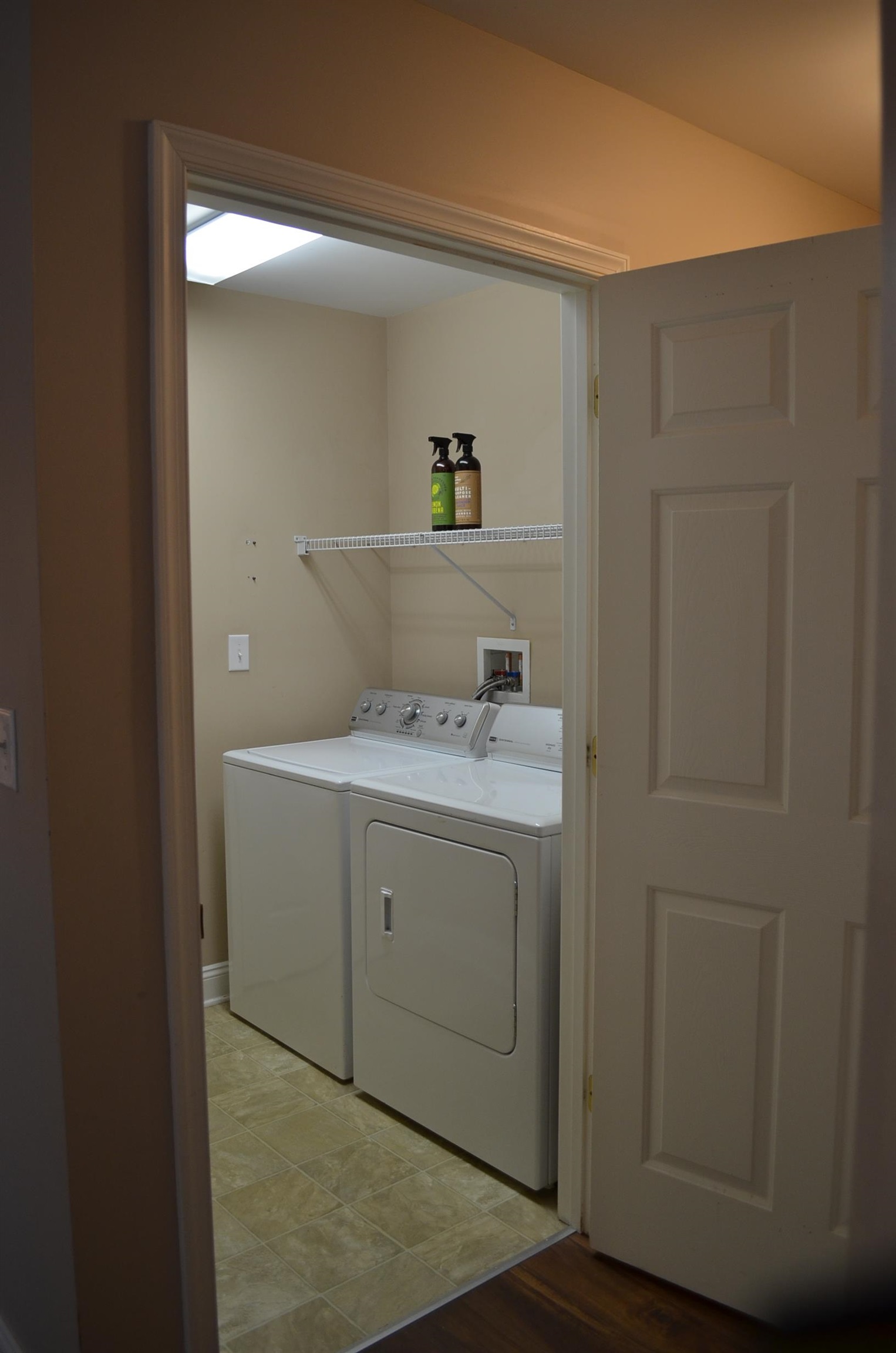 1410 N COALTER ST Unit: 101