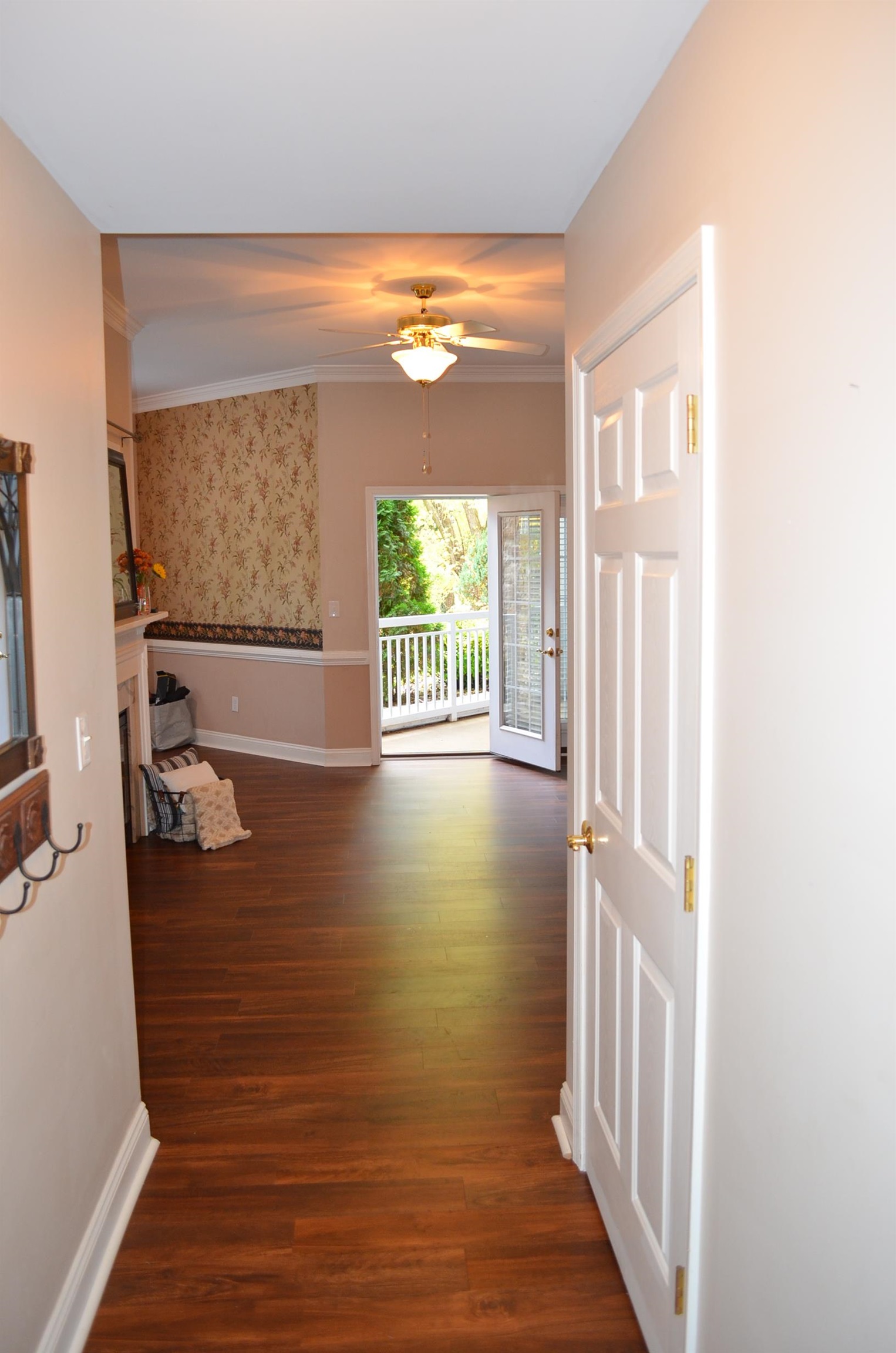 1410 N COALTER ST Unit: 101