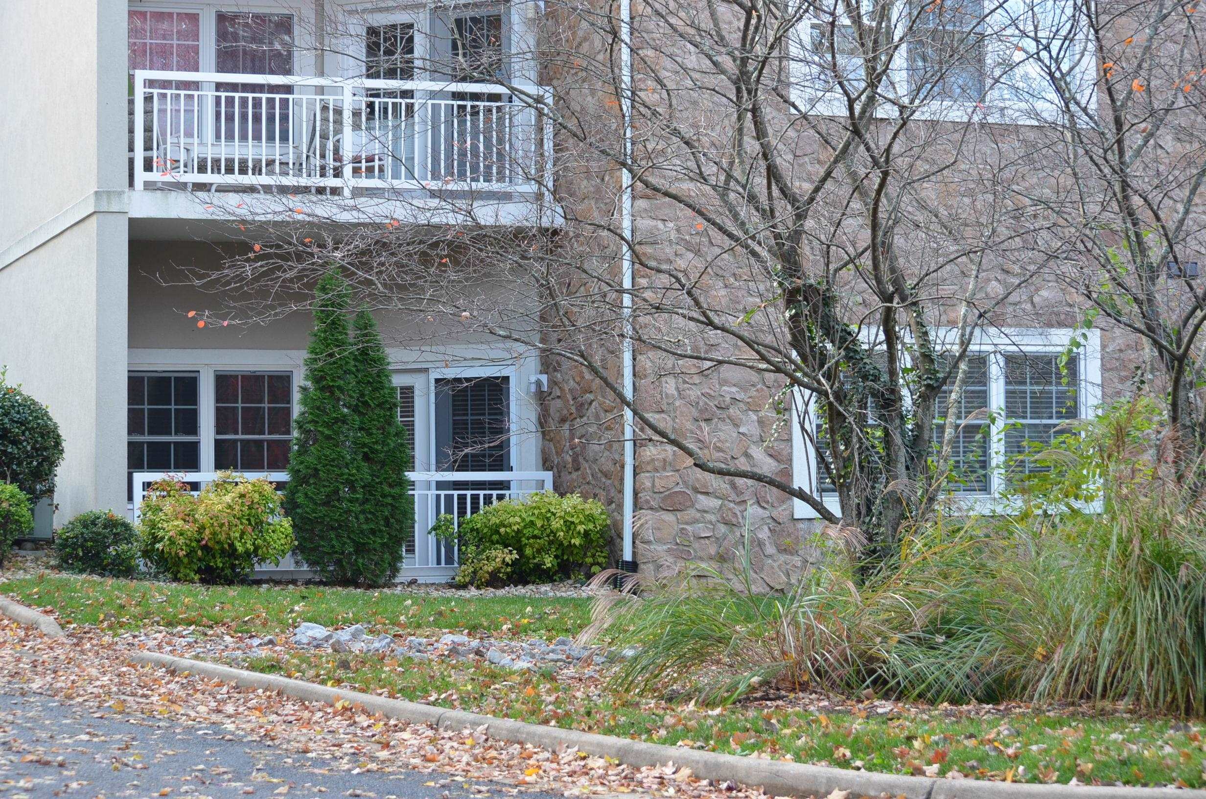 1410 N COALTER ST Unit: 101