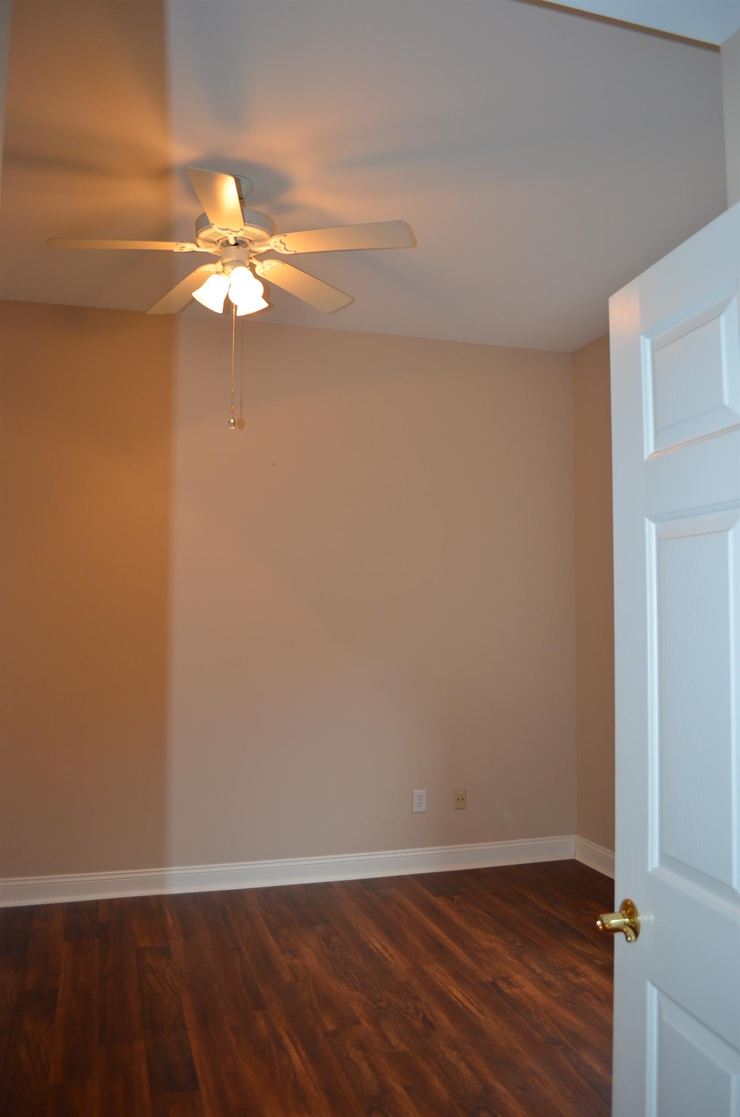 1410 N COALTER ST Unit: 101