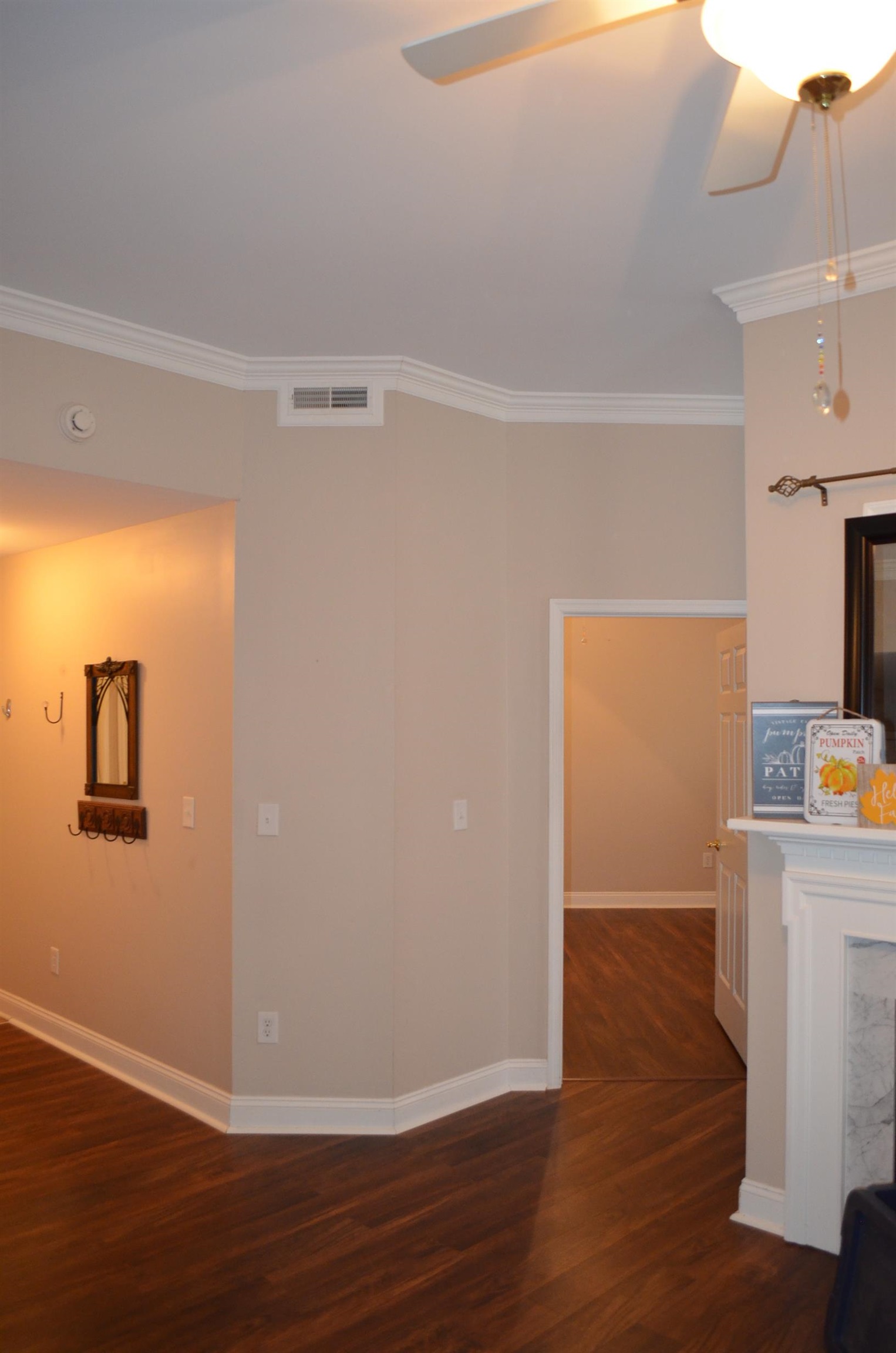 1410 N COALTER ST Unit: 101