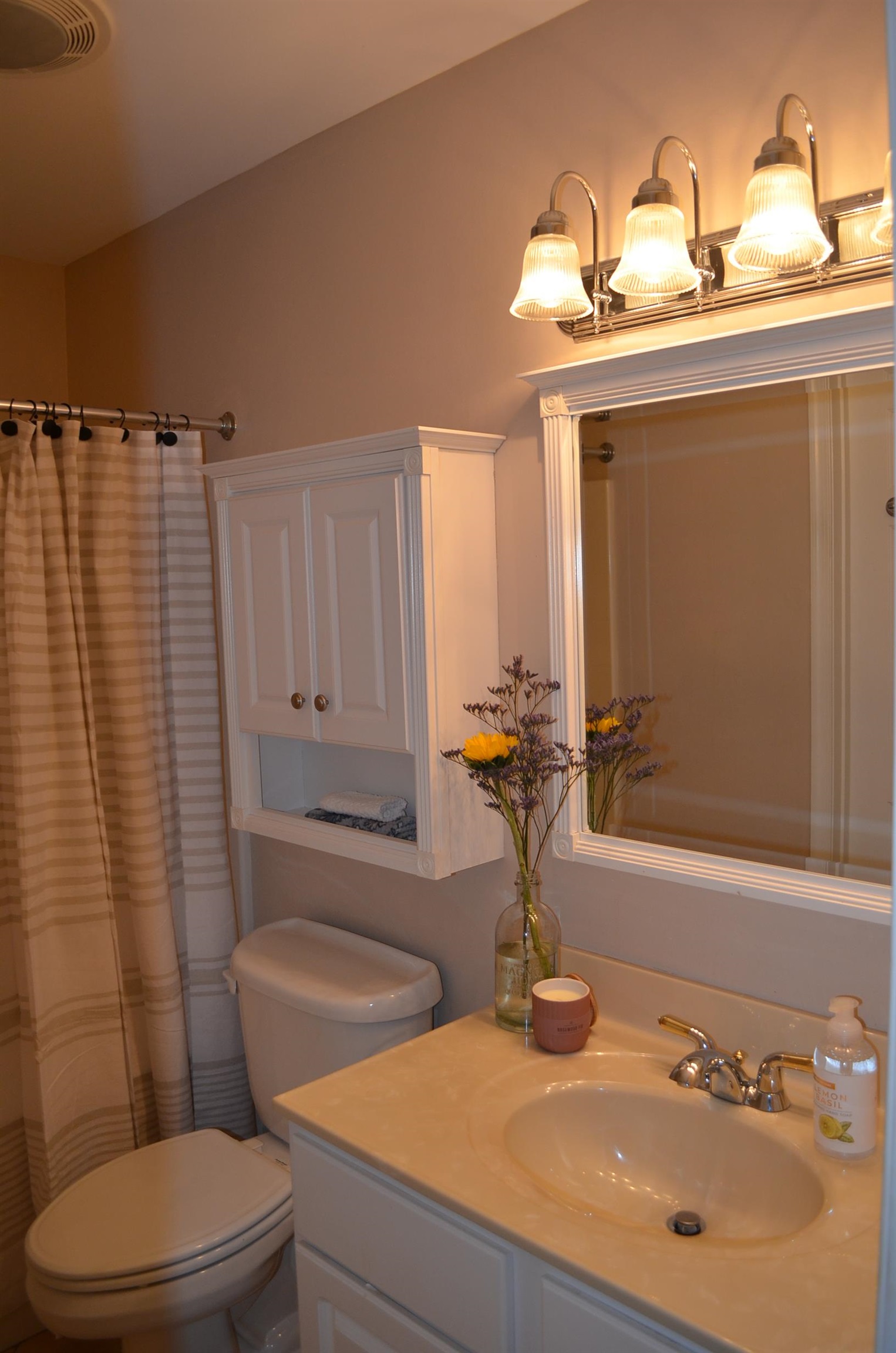 1410 N COALTER ST Unit: 101