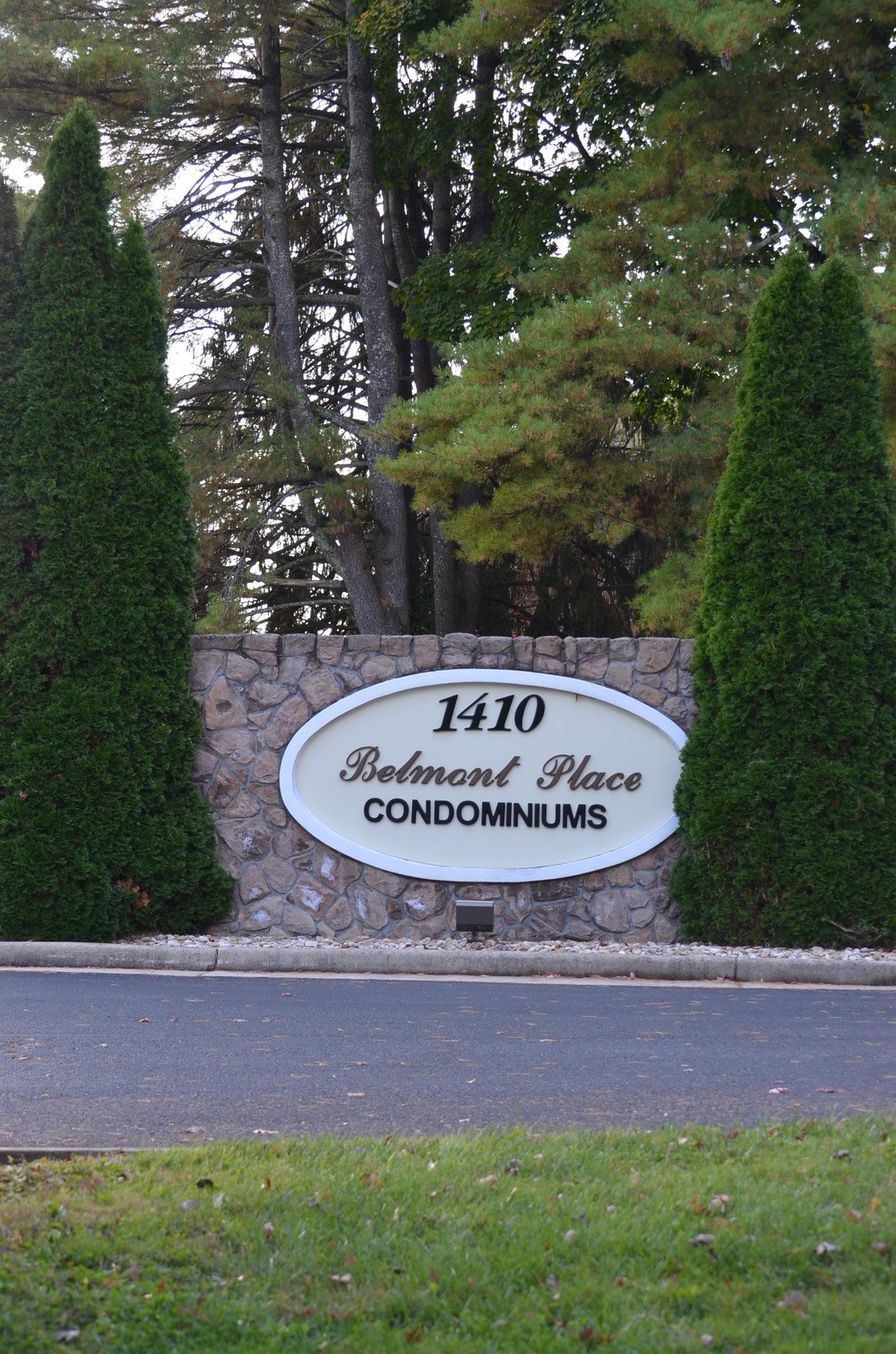 1410 N COALTER ST Unit: 101