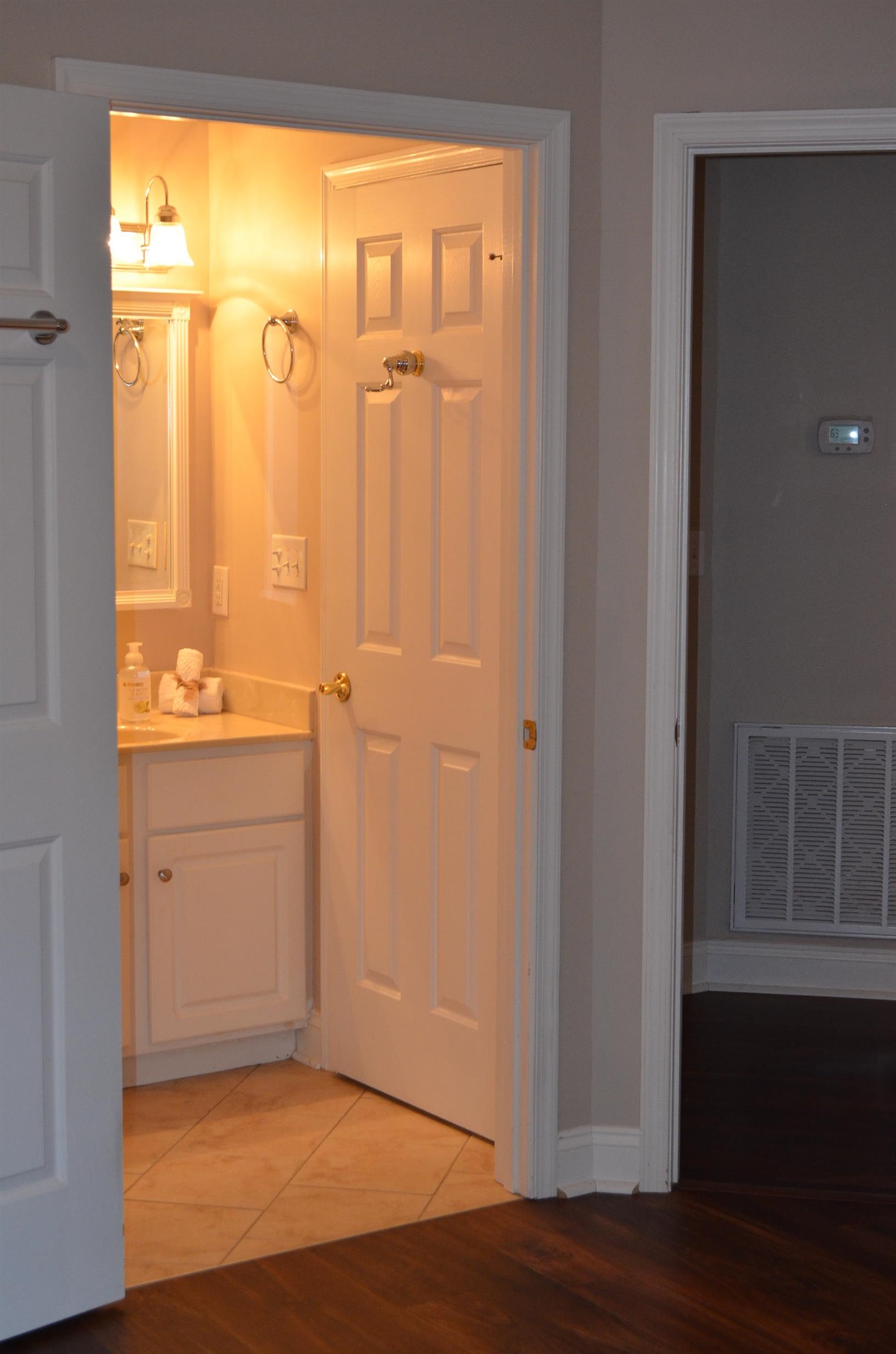 1410 N COALTER ST Unit: 101