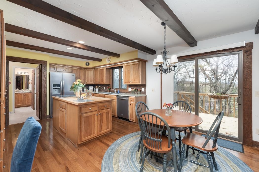 4117 LEE HWY